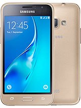 Samsung Galaxy J1 (2016) mobiltelefon